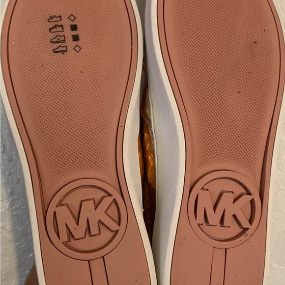 MICHAEL MICHAEL KORS
Keaton Embellished Metallic Leather Slip-On Sneaker New sz9 - Picture 11 of 12